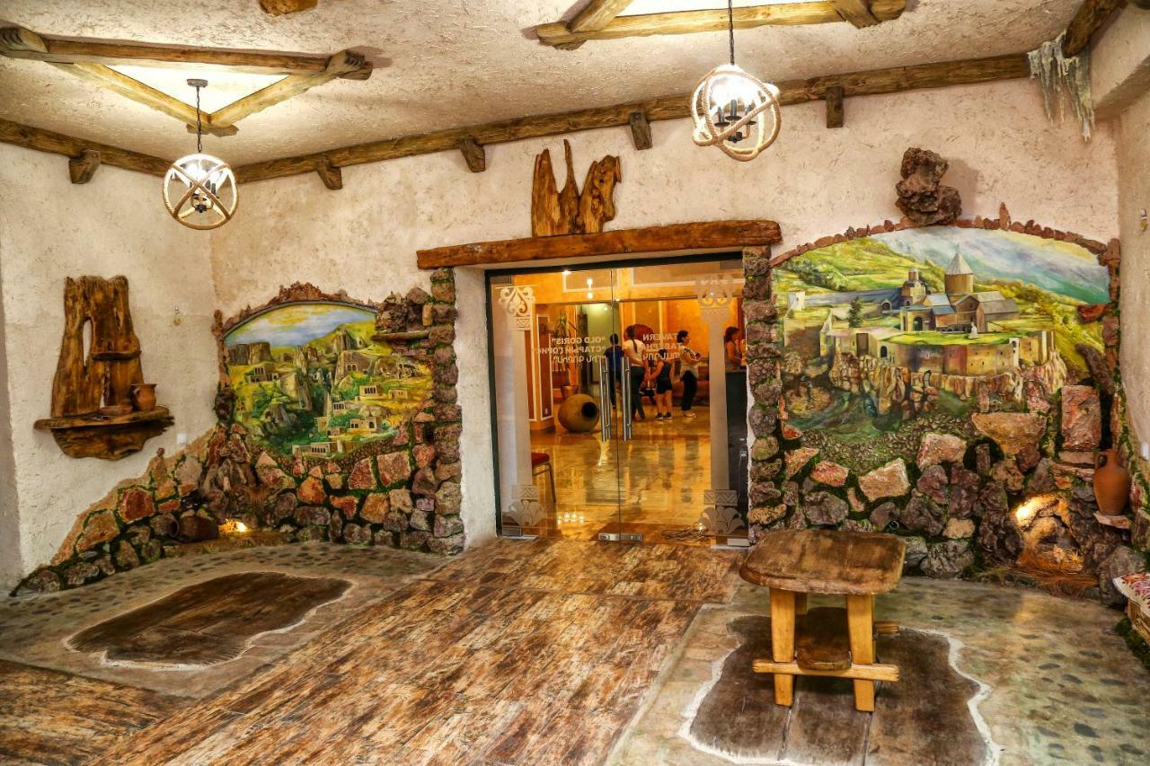 Goris Hotel Exterior photo